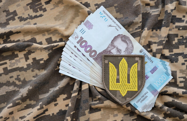 Зарплата военнослужащего: какие могут быть причины задержки выплат