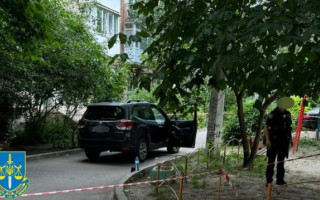 Замах на казахського журналіста Садикова у Києві: зловмисникам змінять підозру