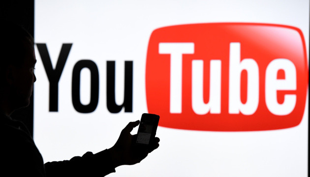 YouTube разрешил подавать запросы на удаление видео, созданных искусственным интеллектом, имитирующих ваше лицо или голос