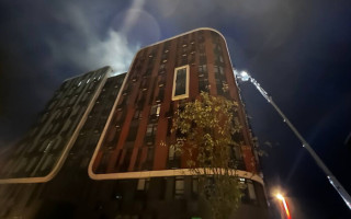 У Києві сталася сильна пожежа у ЖК «Республіка», фото