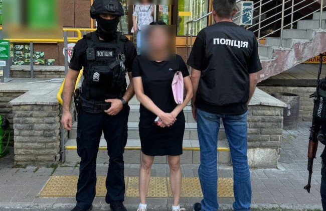 Поставляли кокаин, экстази и гашиш из ЕС под видом косметики: задержали семерых наркоторговцев