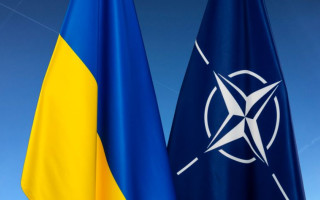 У НАТО досягли згоди щодо виділення Україні 40 млрд євро військової допомоги – ЗМІ