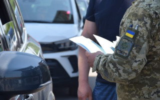 Військово-обліковий документ з 17 липня на кордоні перевірятимуть у всіх чоловіків 18-60 років, — ДПСУ