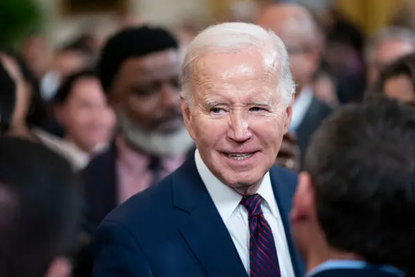 Байден заявил, что нуждается в большем количестве сна, поэтому попросил не планировать мероприятий после 20:00