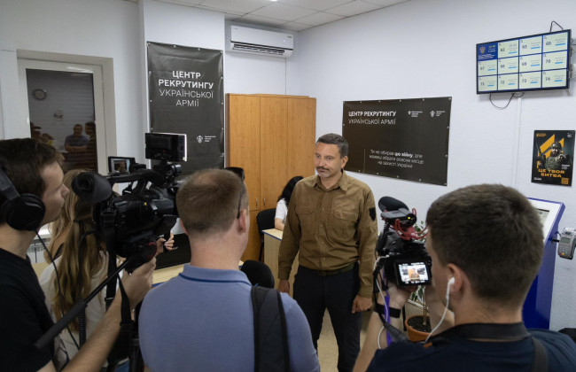 На Киевщине в Броварах открылся второй в области центр рекрутинга украинской армии