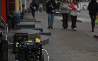 Відключення світла 8 липня: енергетики повідомили, в які години не буде світла