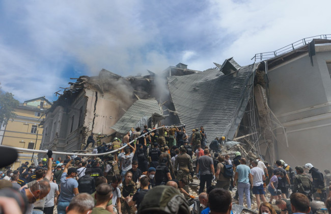 В результате российской ракетной атаки погибли 33 человека, ранены почти 140 человек – МВД