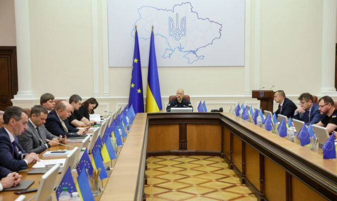 Кабмін ухвалив постанову про запровадження Єдиної державної електронної системи дозвільних документів