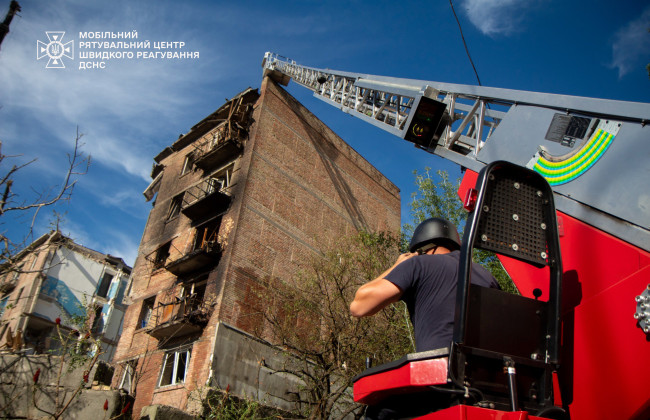 Ракетная атака на Киев: под завалами в Шевченковском районе обнаружили два тела, количество жертв возросло
