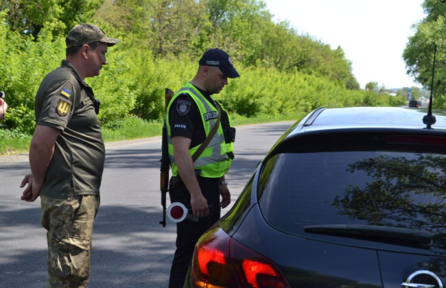 Законодательством установлен запрет на смену места жительства без разрешения руководителя ТЦК, а не запрет на передвижение по Украине – решение суда