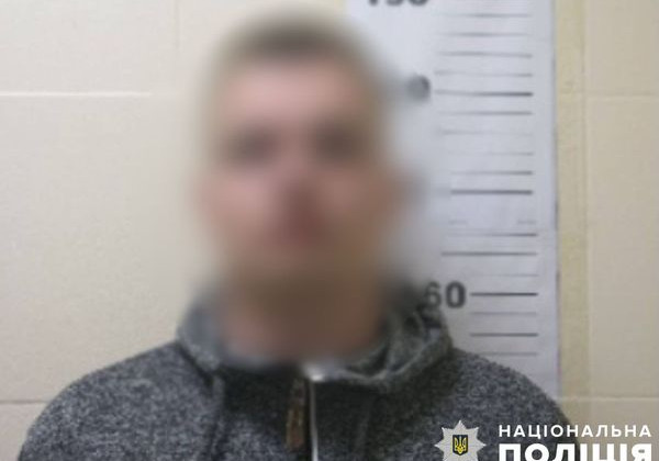 Дружина військового забула у таксі 400 тисяч гривень: таксиста судитимуть за крадіжку