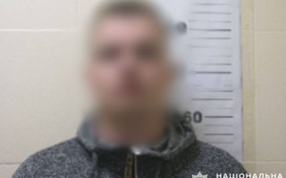 Дружина військового забула у таксі 400 тисяч гривень: таксиста судитимуть за крадіжку