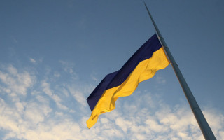 У Києві відправили на ремонт флагшток найбільшого прапору України