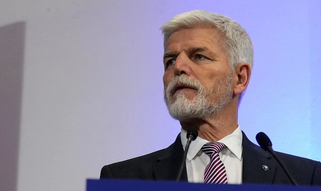 Отвоевать захваченные россией территории для Украины является нереальной задачей, – президент Чехии