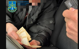 Будут судить депутата облсовета, разоблаченный на взятке от военного при содействии в оформлении материальной помощи
