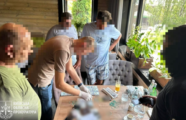 За 70 тысяч долларов обещал трудоустройство на руководящий пост в ГП «Укрспирт»: сообщили о подозрении жителю Киевщины