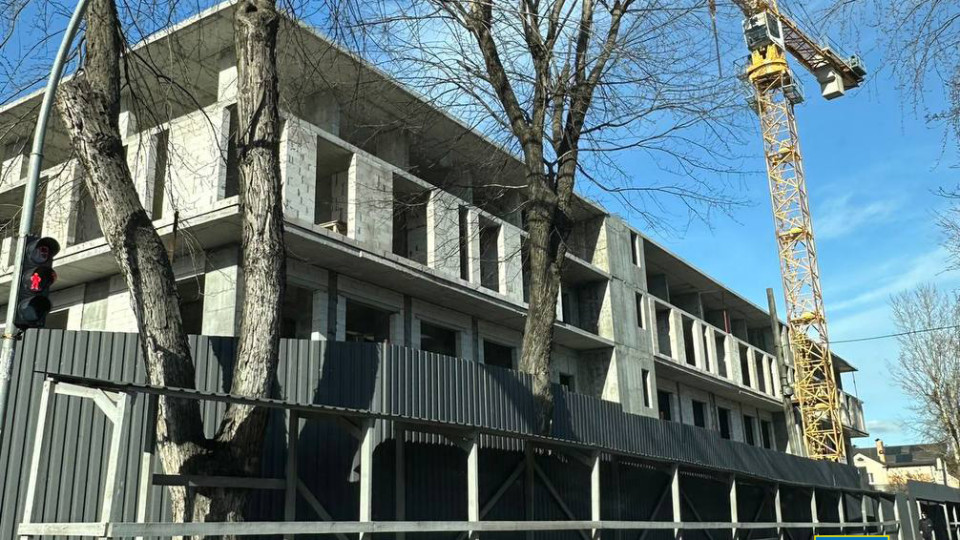 Прокуратура требует прекратить незаконное строительство многоэтажек в Дарницком районе Киева
