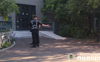 В Печерском районе столицы мужчина получил ножевое ранение в голову