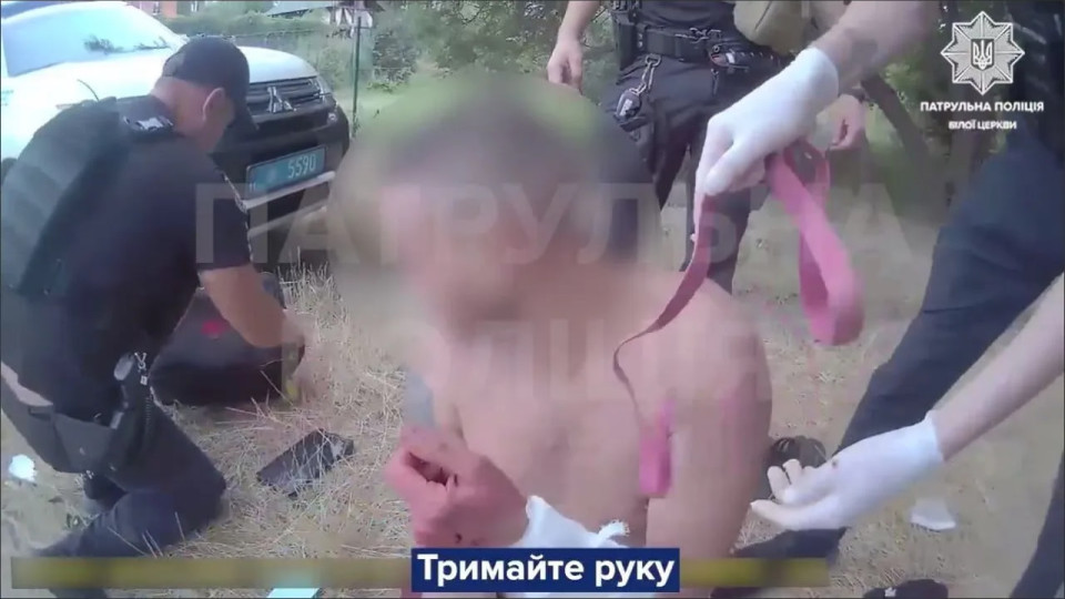 На Киевщине мужчина упал в воду и потерял сознание