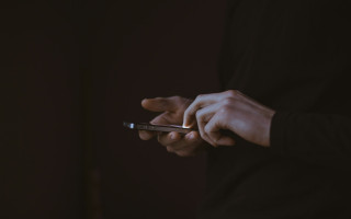 Благодаря сливу данных компании, взламывающей телефоны для ФБР, стало известно, какой iPhone нельзя «сломать»