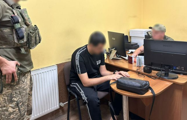 $600 за то, чтобы выпустили за границу: в Винницкой области парень пытался «договориться» с пограничниками