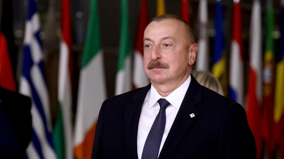 Азербайджан рассматривает возможность поставок газа в Европу через Украину