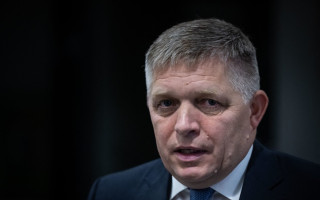 Фицо пожаловался Шмыгалю на остановку Украиной транзита российской нефти