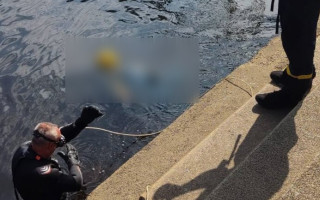 Рятувальники знайшли тіло хлопця, який впав у Дніпро через обрив канатної дороги