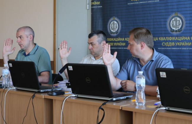 Двое судей признаны такими, что соответствуют занимаемой должности — ВККС