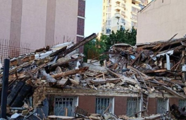 Минкульт после сноса усадьбы Зеленских внес ее к памятникам архитектуры