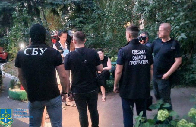 В Одессе задержали чиновницу отделения Антимонопольного комитета на взятке в $10 тысяч