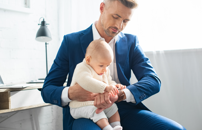 Может ли работодатель отказать отцу в предоставлении отпуска при рождении ребенка