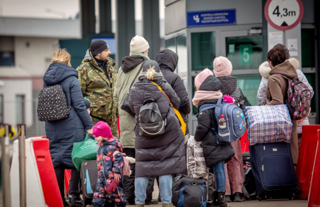 Повернути українців додому: в Україні пропонують створити Міністерство демографії та діаспори і фінансувати його грантами від партнерів