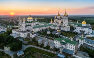 У Почаївській лаврі зникла частина ікон, – результати перевірок