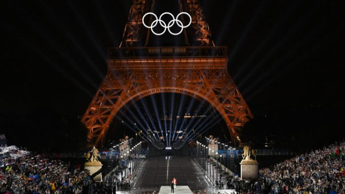 Організатори вибачилися за відсилання до «Таємної вечері» за участю дрег-артистів на відкритті Олімпіади