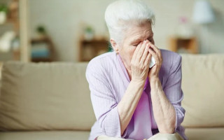 Жінка жила в страху: на Рівненщині судили чоловіка за знущання над матір’ю