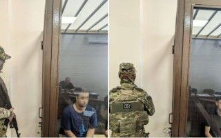 У Одесі затримали 6 чоловіків, які на замовлення спецслужб рф спалили 15 авто ЗСУ