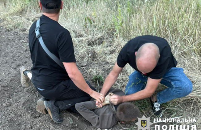 В Харькове задержали 18-летнего юношу за поджог авто военного за 40 тысяч гривен