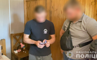 Намагався підпалити будівлю ТЦК за вказівкою рф: у Вінниці затримали неповнолітнього