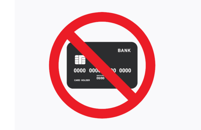 Суд рассмотрел иск о блокировании зарплатной карты работника телемарафона за неуплату штрафа, наложенного ТЦК