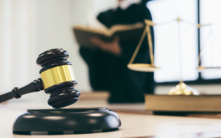 Суд погодився з рішенням ДПС щодо правомірності збільшення податкового зобов’язання з податку на прибуток підприємств: деталі справи