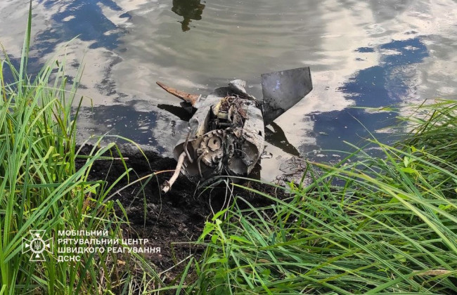 В Киеве в пруду нашли остатки российской ракеты Х-101