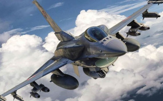 Винищувачі F-16 вже в Україні, — глава МЗС Литви Ландсбергіс