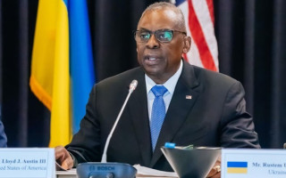 Глава Пентагону скасував угоди про визнання провини для обвинувачених у терактах 2001 року