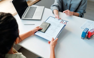 Яким іноземцям не потрібен дозвіл на працевлаштування: роз’яснення