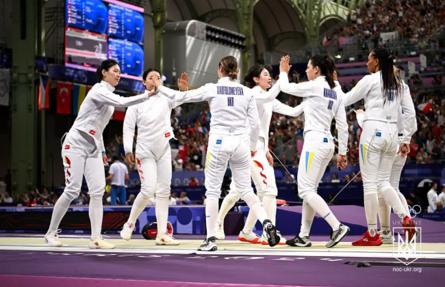 Украинские фехтовальщицы победили сборную Японии и вышли в финал Олимпиады-2024