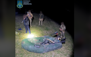 В Винницкой области мужчина за 4500 евро через Днестр переправлял военнообязанных в Молдову