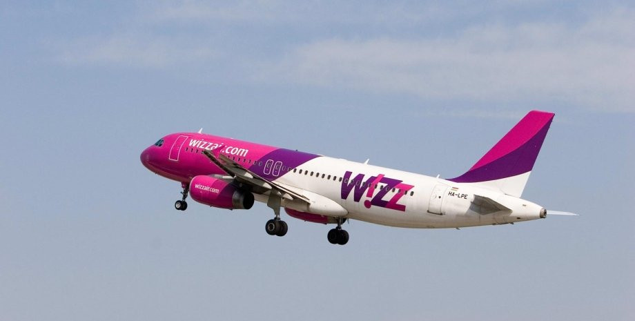 Угорський регулятор оштрафував WizzAir на 770 тисяч євро за неналежне інформування пасажирів