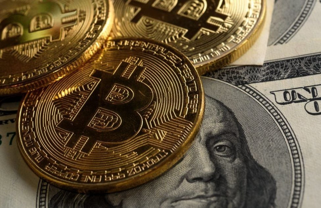 Биткоин возвращается к $60 тысяч: весь рынок криптовалют летит вниз