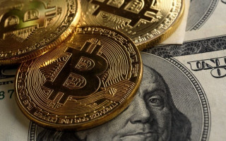 Биткоин возвращается к $60 тысяч: весь рынок криптовалют летит вниз